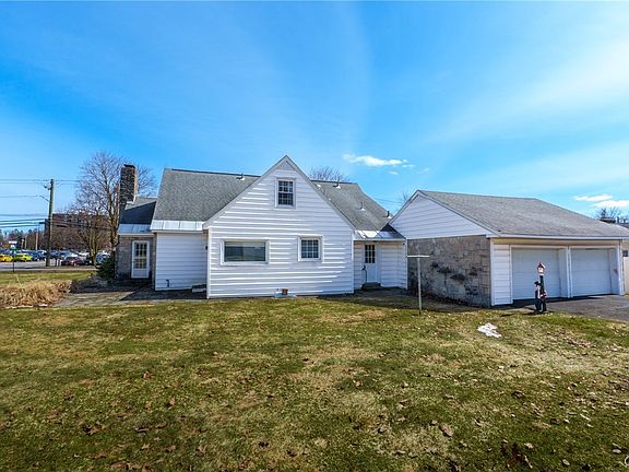 3rd image of 1513 N James St