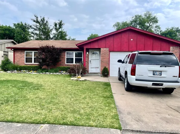 12012 E 37th St, Tulsa, OK 74146