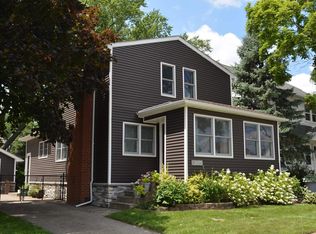 2675 Cumberland Rd, Berkley, MI 48072