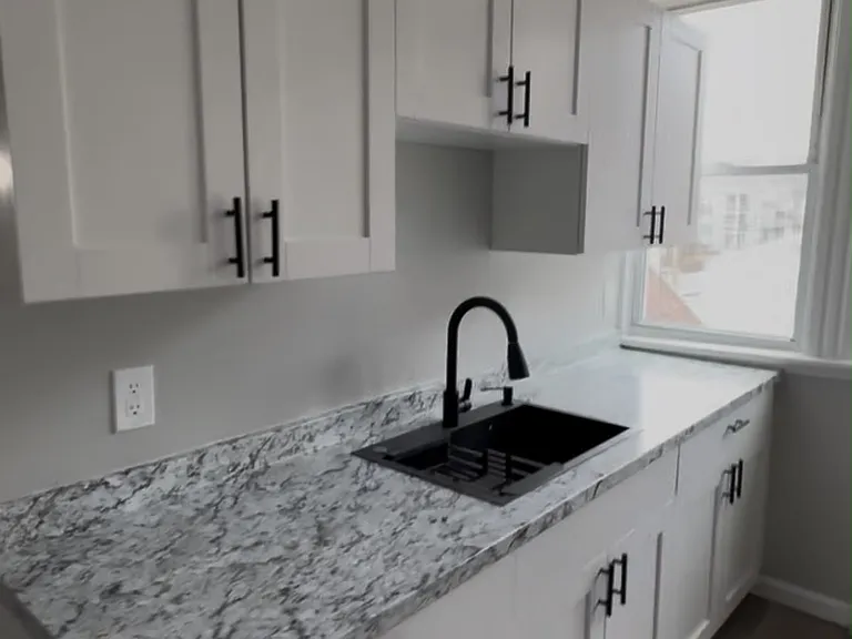1784 Thomaston Ave #3 — Photo 3