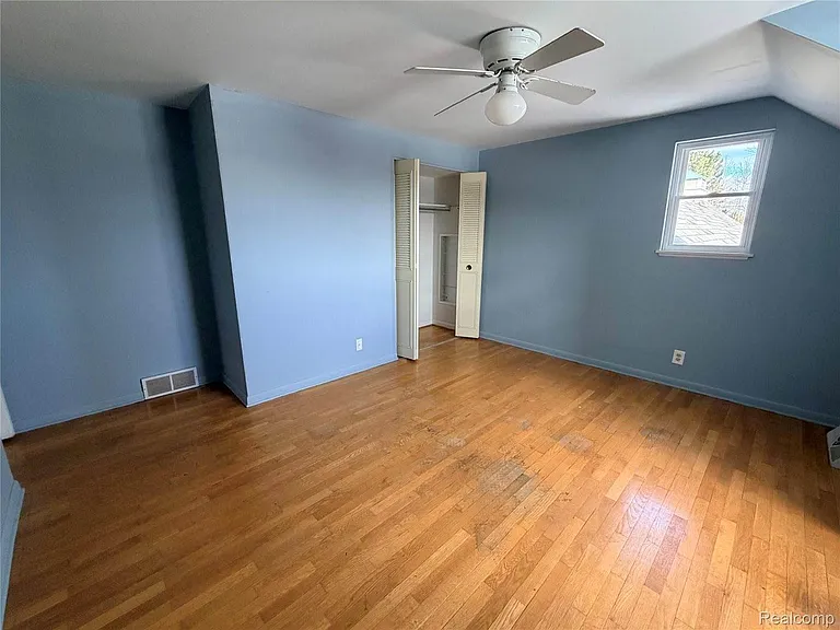1080 W Highland Rd — Photo 24