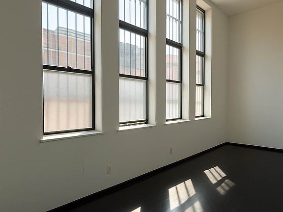 3rd image of 371 Madison St APT 106