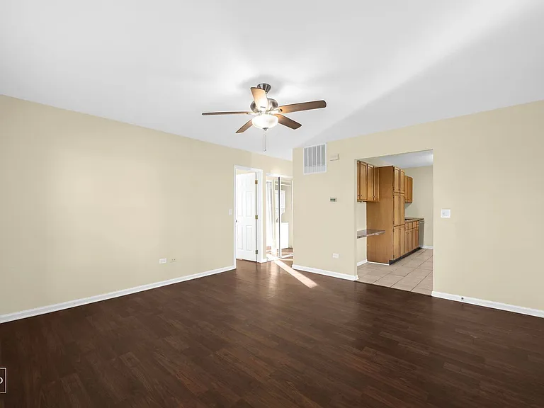 1030 Brunswick Hbr — Photo 5