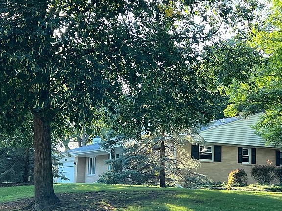 2nd image of 5044 Darlene Dr