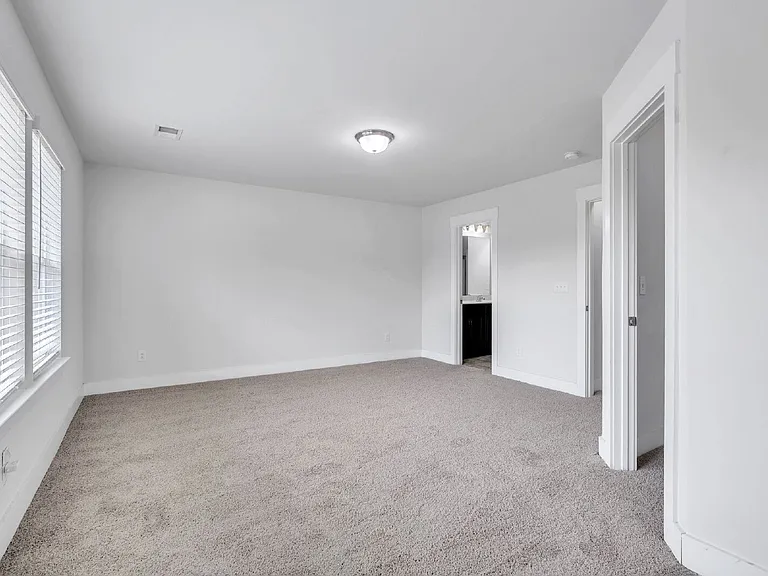 114 Lerner Ct — Photo 14