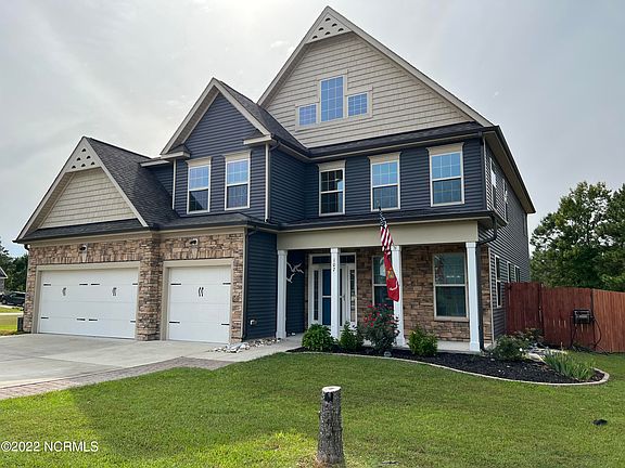 2nd image of 107 Creek End Ct