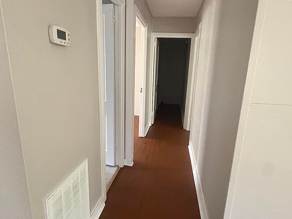 5th image of 114 S Hollywood Cir #114