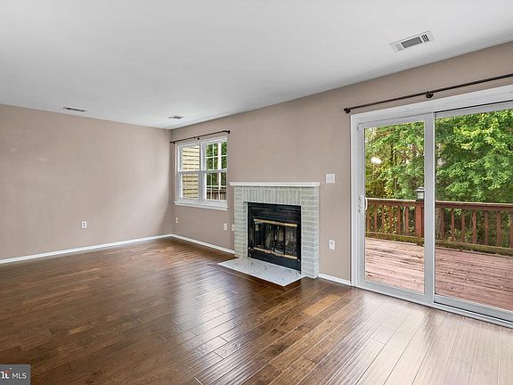 5th image of 15020 Cherrywood Dr #6M