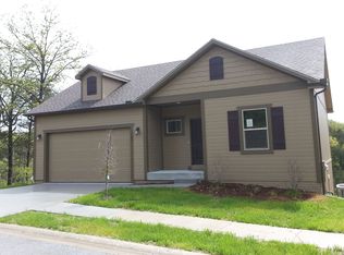 105 Jury Ln, Branson, MO 65616