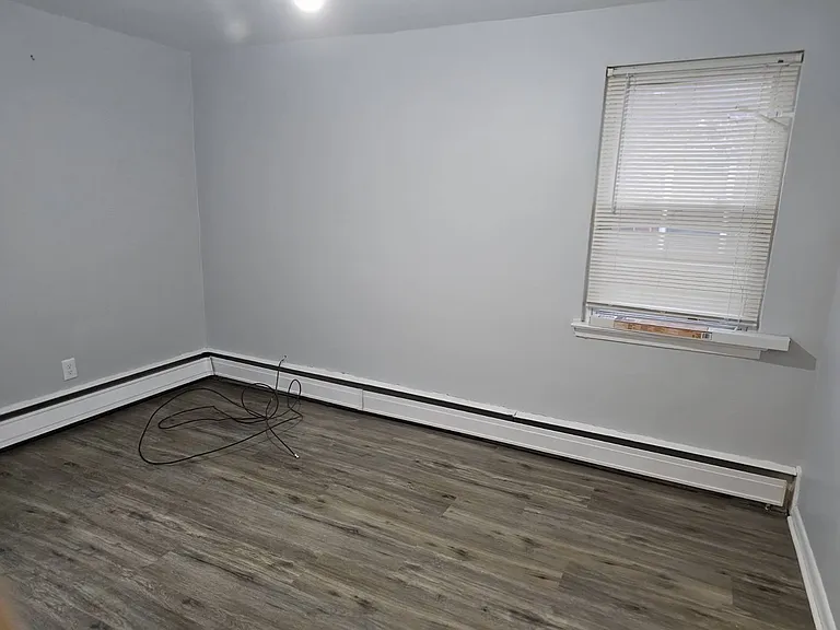215 Elbridge St #2 — Photo 6