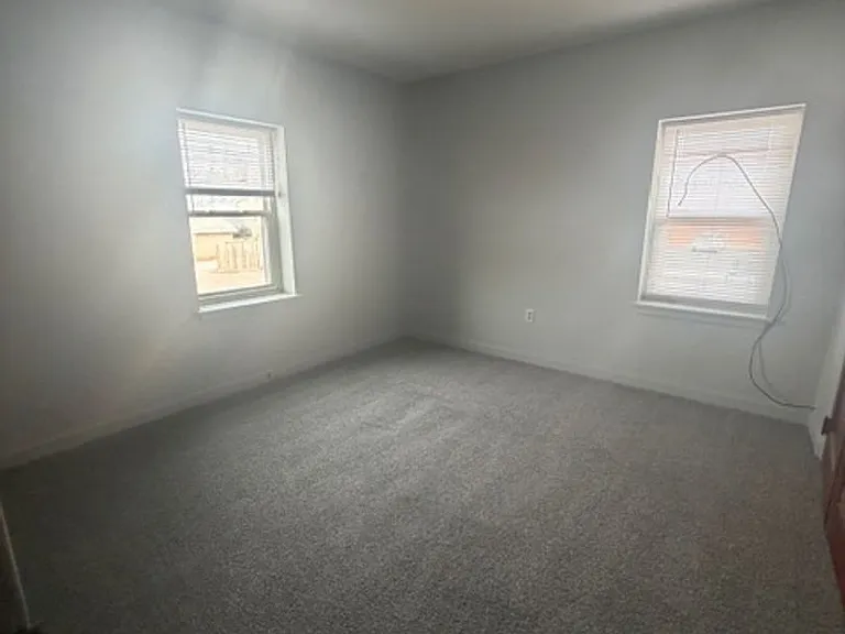 808 State St — Photo 15