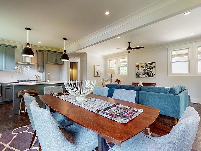 1011B S Douglas Ave — Photo 24