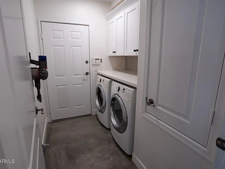11000 N 77th Pl #1057 — Photo 32