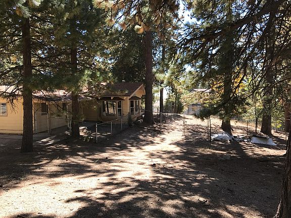 House comes with side lot