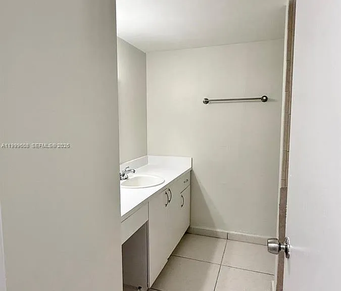 17650 NW 68th Ave #A2001 — Photo 21