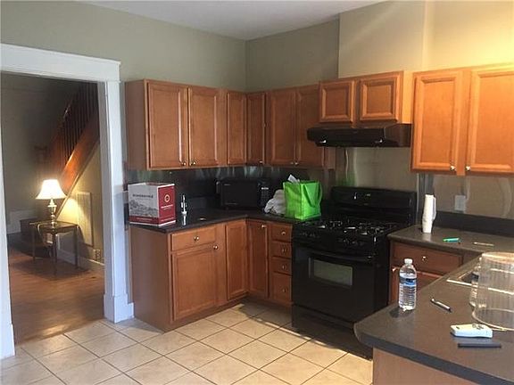 5th image of 6427 W End Blvd