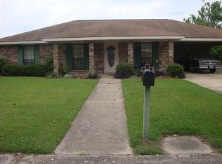 173 Thoroughbred Ave, Montz, LA 70068