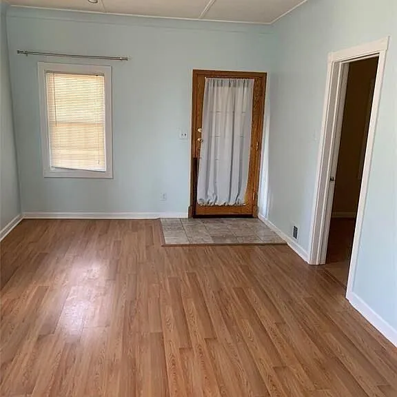 1820 Taylor Ave — Photo 2