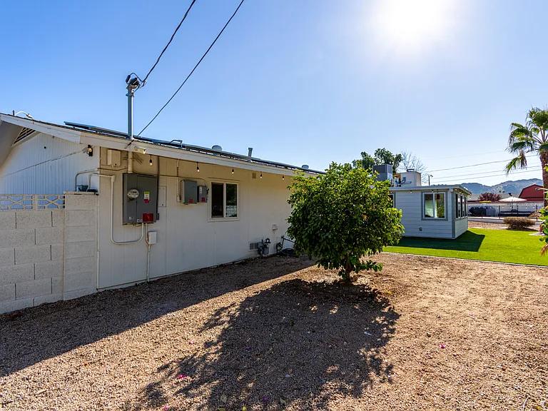 4220 E Becker Ln — Photo 27