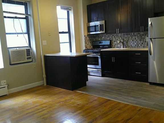 2nd image of 164 E 33rd St #16