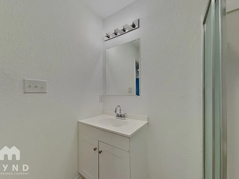 3034 W Salinas St #102 — Photo 12