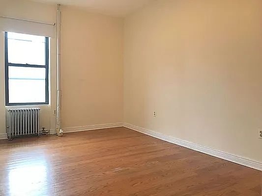 2nd image of 686 10th Ave #4F