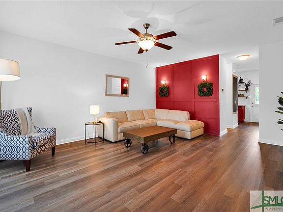 5th image of 322 Laurel Oak Lane