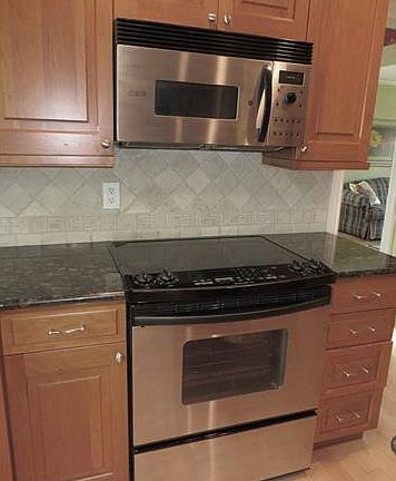 5th image of 6421 Denton Dr
