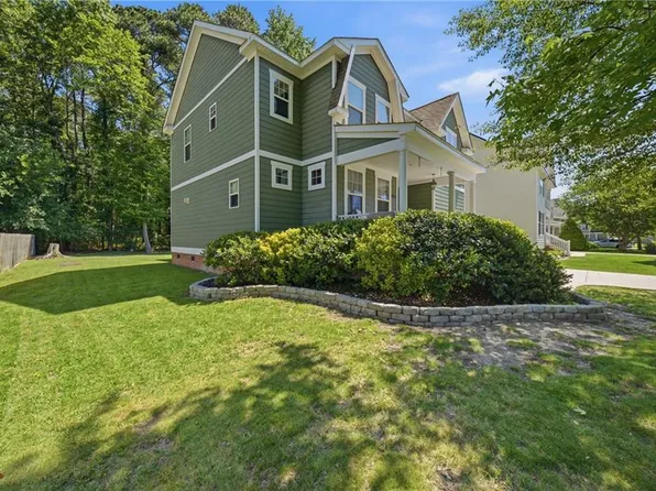 1916 Orangewood Rd, Chesapeake, VA 23323