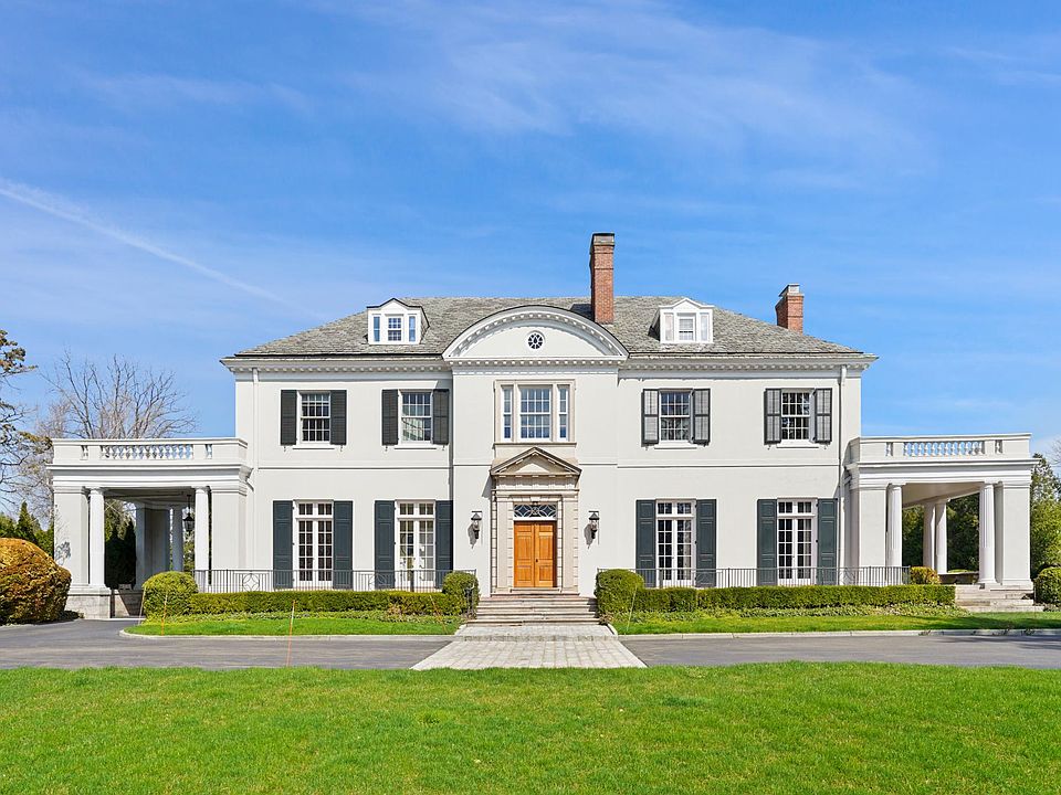 Stunning Murray Hill Estate o park like grounds