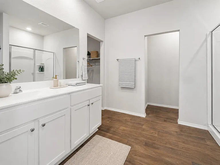 6112 Montrelia Dr — Photo 8