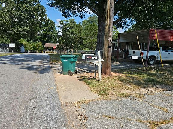 5th image of 105 Billee St