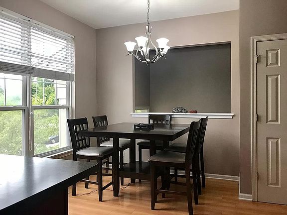 3rd image of 3380 Bradbury Cir