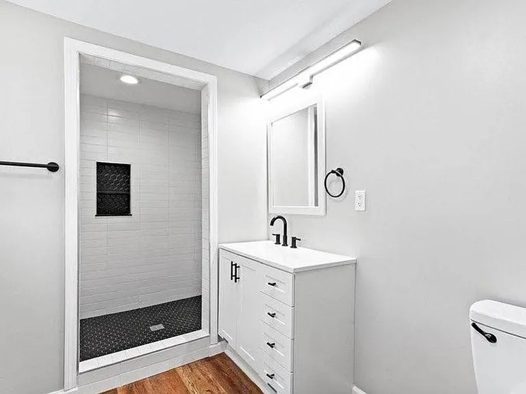 624 Stanley Ave — Photo 7