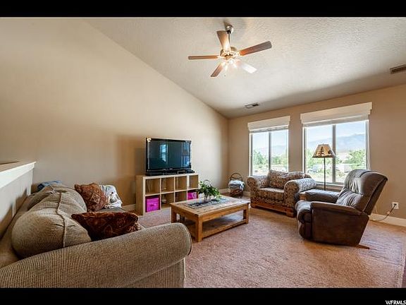 4th image of 9657 N Faust Station Dr