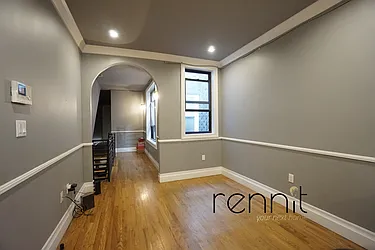 Rented by Rennit Inc.