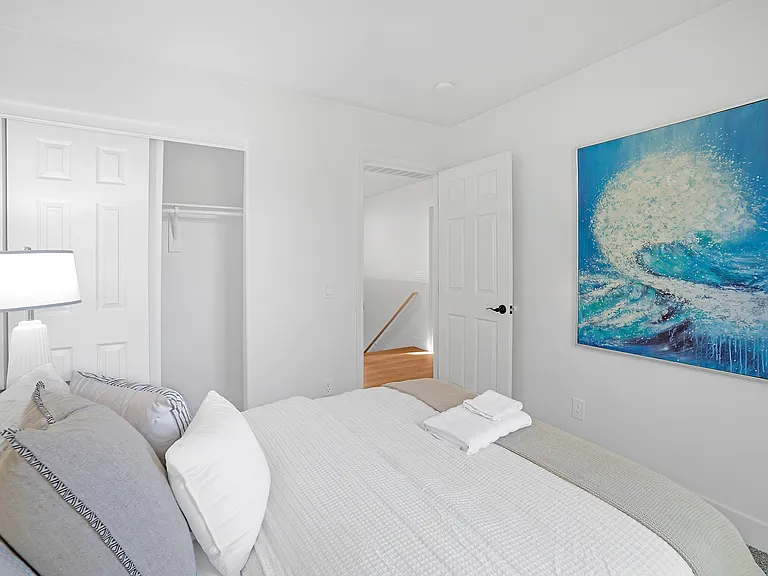 Cozy Clean Lines
