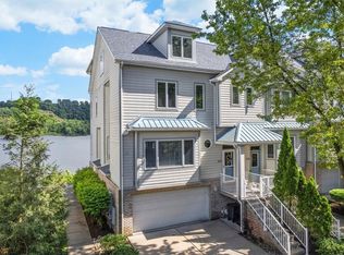 117 Saint Charles Ct, Pittsburgh, PA
