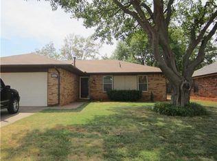 1137 Bank Side Cir, Edmond, OK 73012