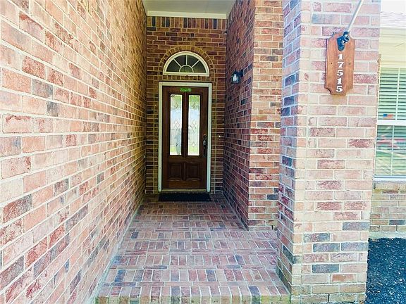3rd image of 17515 Thicket Hollow Ln