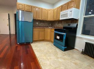 204 23rd St APT 3, Brooklyn, NY 11232