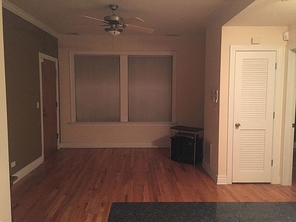4th image of 1212 W Waveland Ave #1K