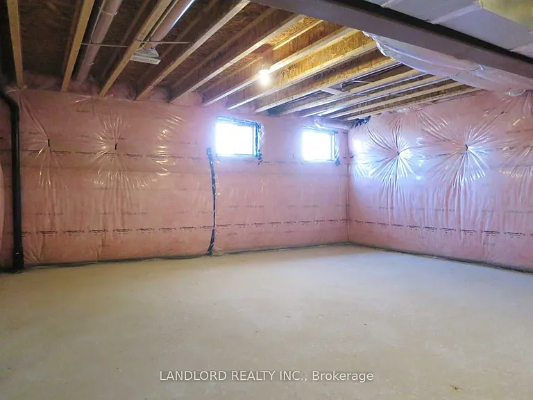 1189 Cactus Cres — Photo 20