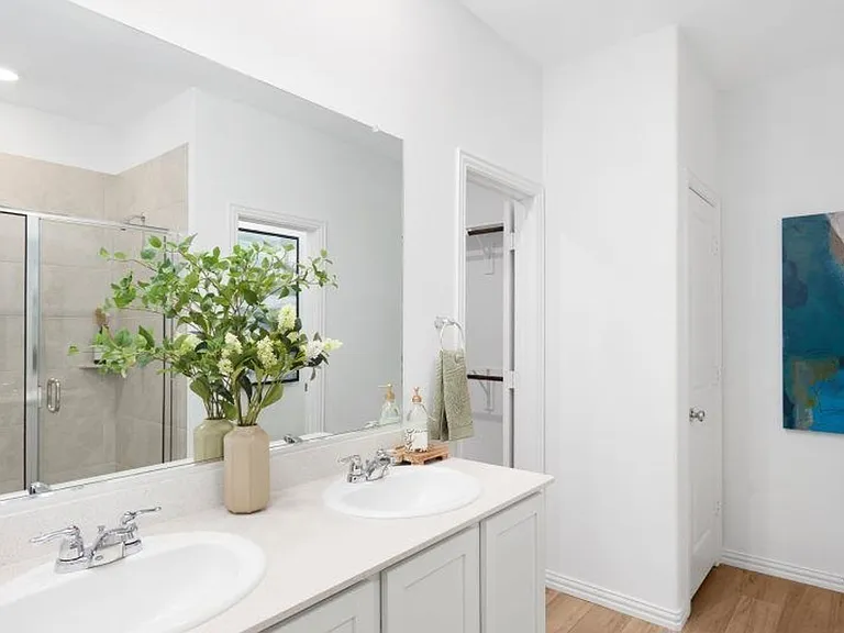 1825 Lotus St — Photo 21