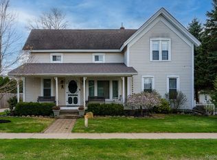 33 N Church St, Ortonville, MI