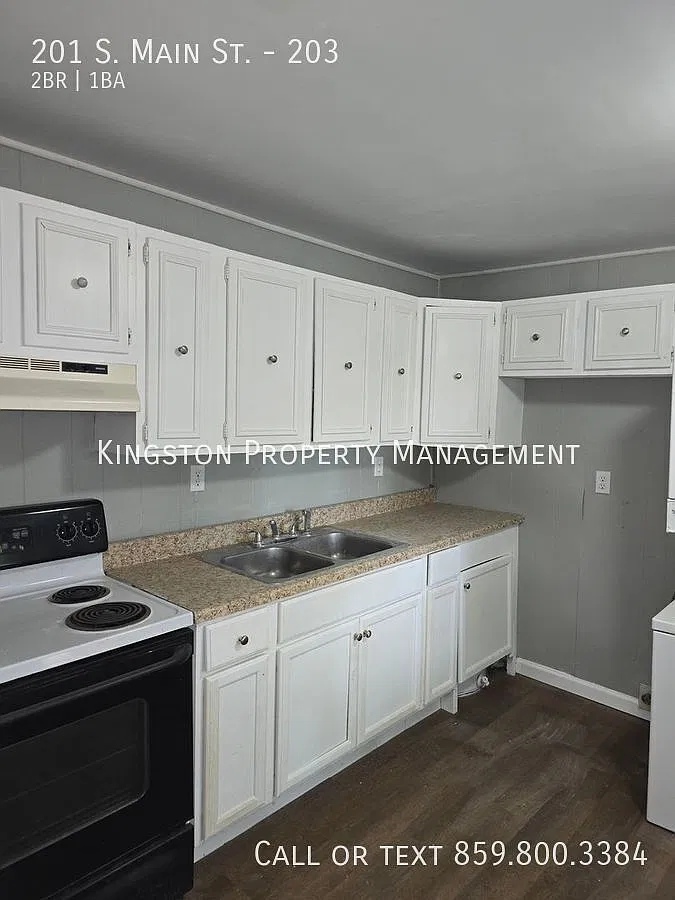 Newly Renovated 2 Bedroom Now Available — Photo 1