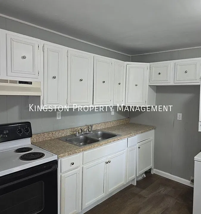 201 S Main St #203