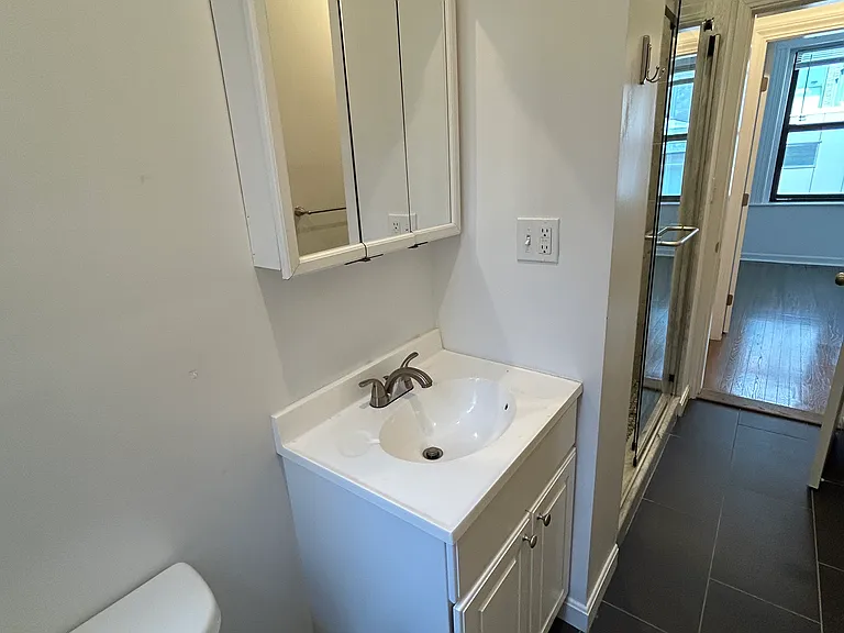 21 Peterborough St #17 — Photo 13