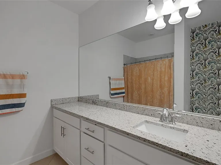 15227 Sunny Day Dr — Photo 20