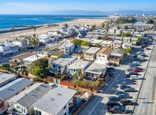 119 E Sunridge St, Playa Del Rey, CA 90293
